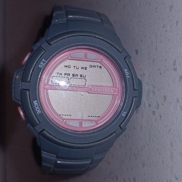 Vintage Armitron Pro Sport Ladies Watch W/O Battery - Picture 2 of 3